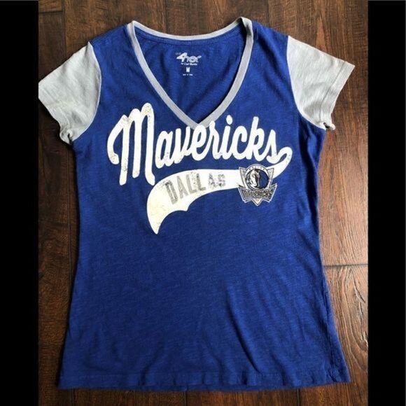 4her by Carl Banks Dallas Mavericks T- Shirt - Picture 1 of 6